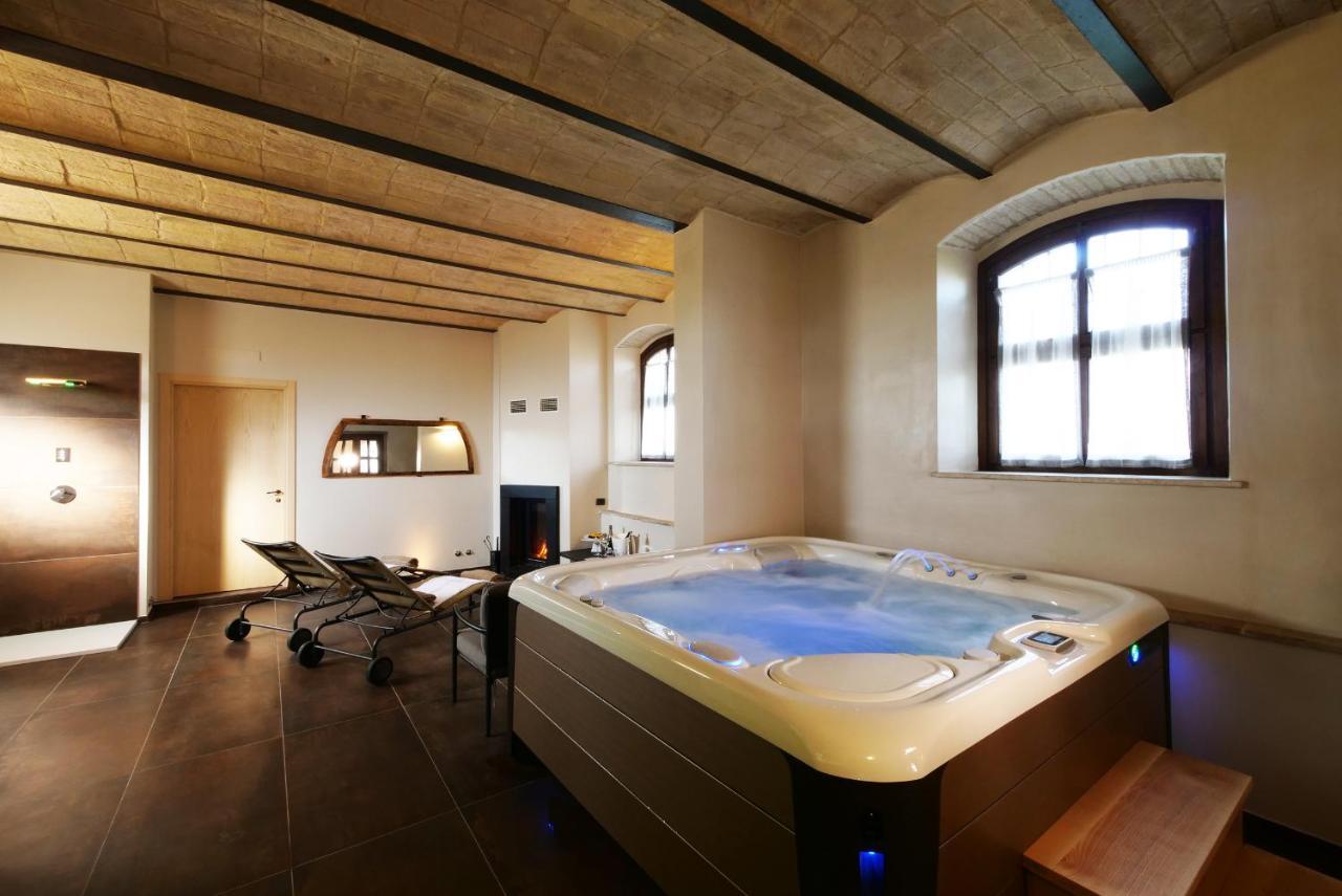 Borgo Degli Angeli Resort e Spa San Vitale Buitenkant foto